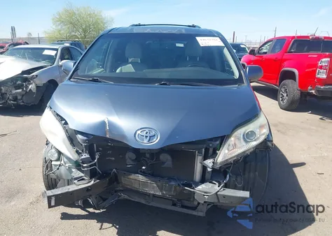 2016 Toyota Sienna Xle 8 Passenger from USA, damaged, VIN 5TDYK3DC3GS714537